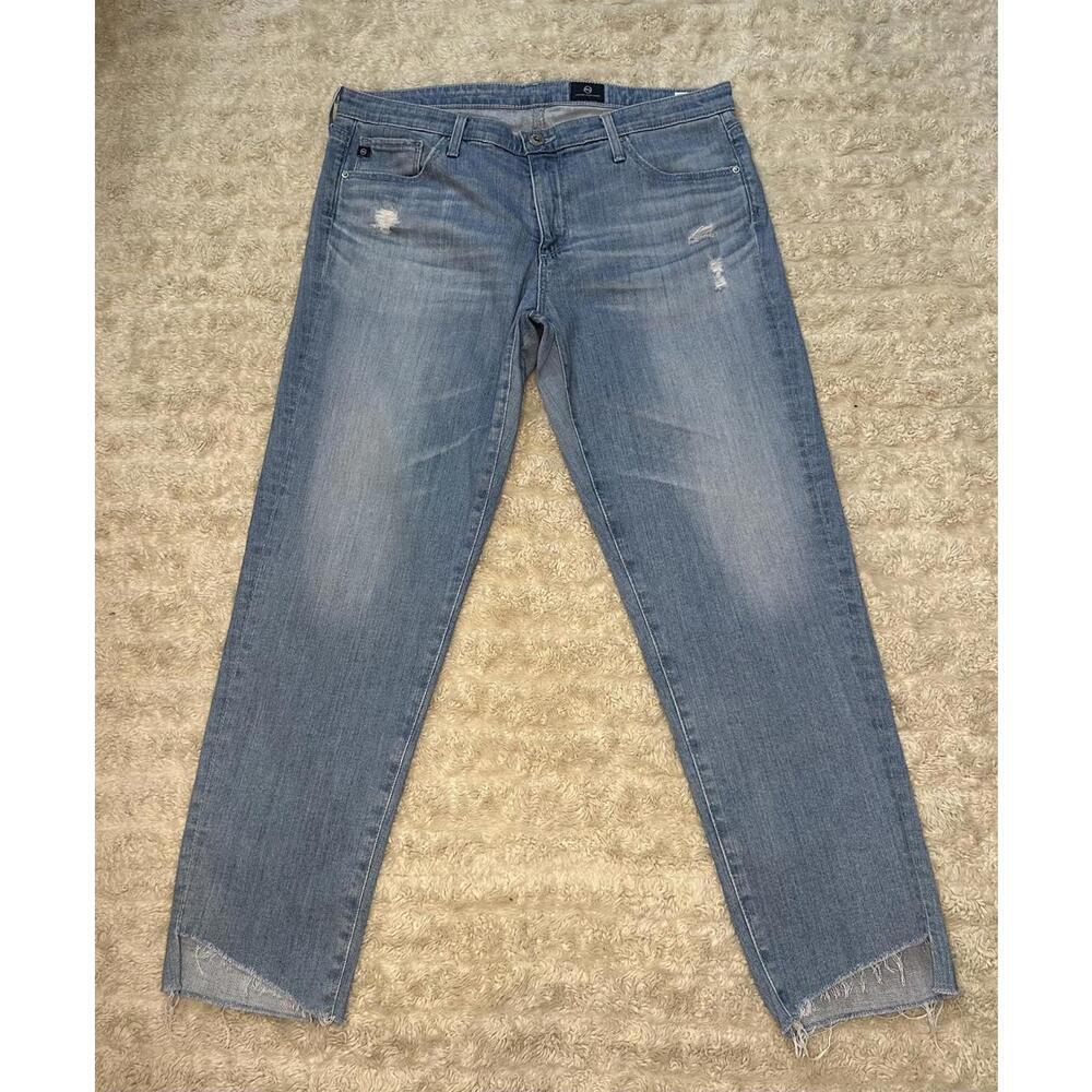 AG Adriano Goldschmeid Stevie Slim light wash distressed capri jeans Size 31
